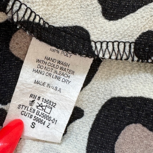 BiBi Front Open Leopard Print Short Sleeve Cardigan (S) - Picture 7 of 7